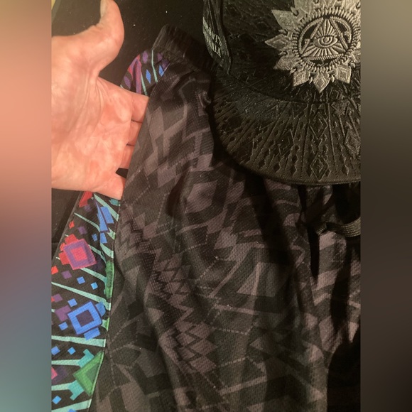 Bundle! Rare! SPDS V2 Blackout Fitted Hat 7 1/4 and matching mesh shorts - Picture 10 of 12